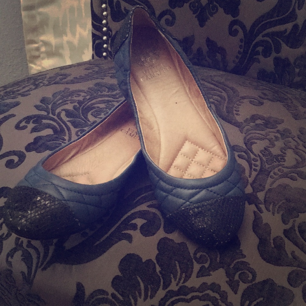 Vince Camuto flats